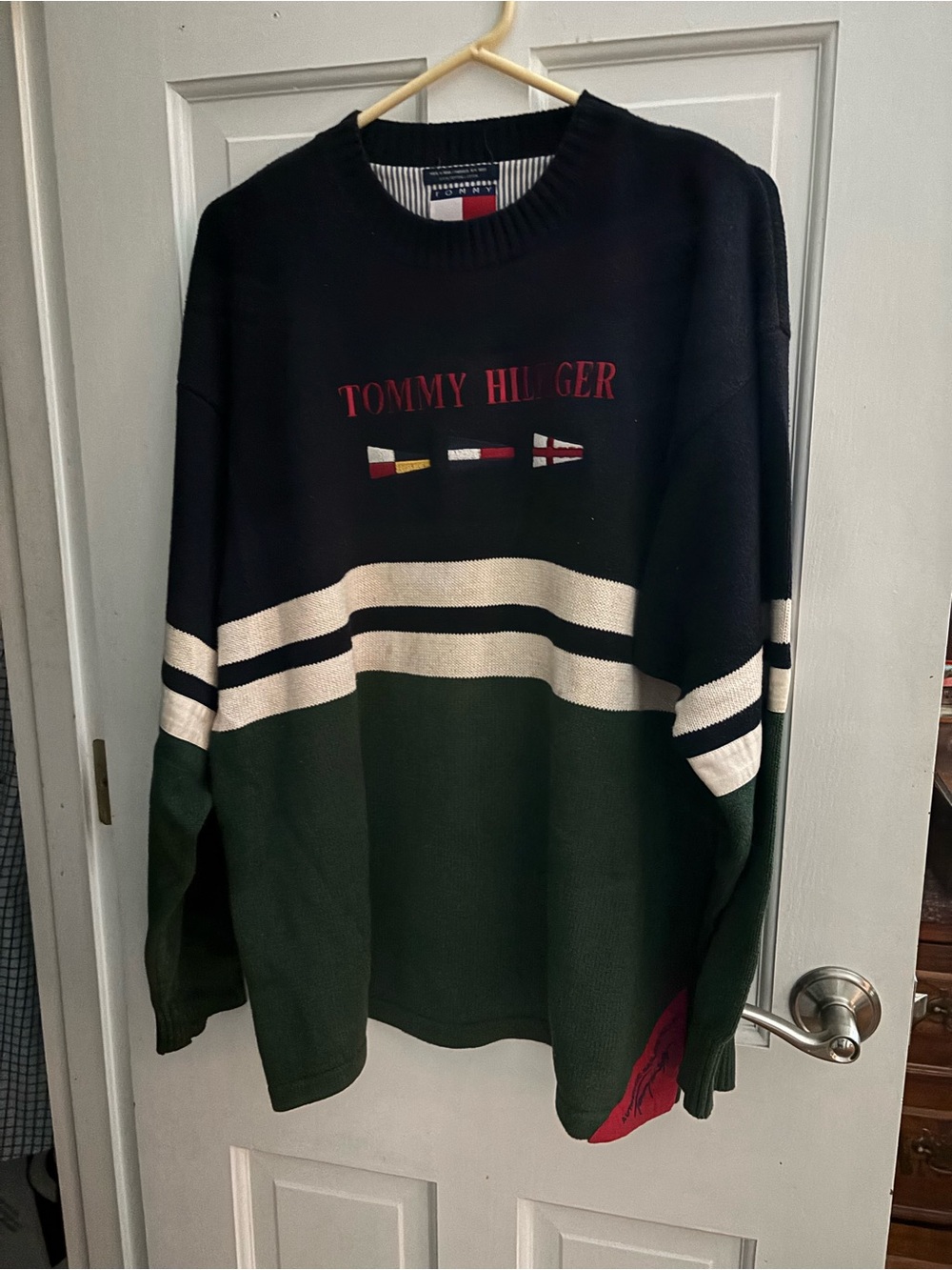 Men’s Vintage Tommy Hilfiger Sweater